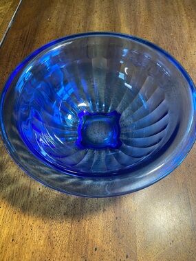 Hazel Atlas Cobalt Blue pillar optic ribbed Ritz mixing bowl 7 5/8 inch